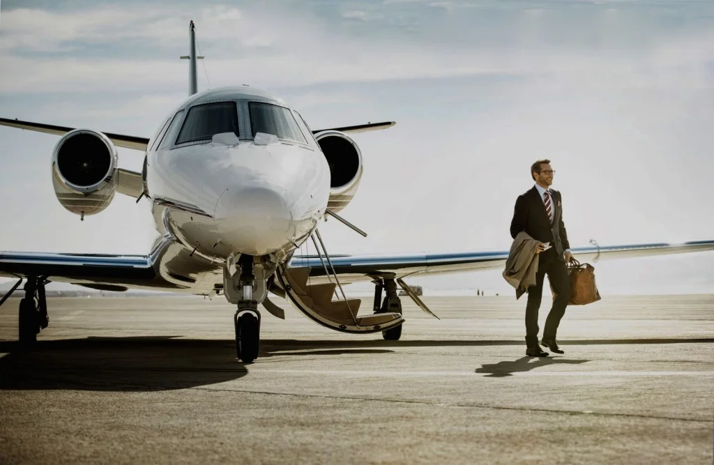Business-Jet Training Sales Professionals